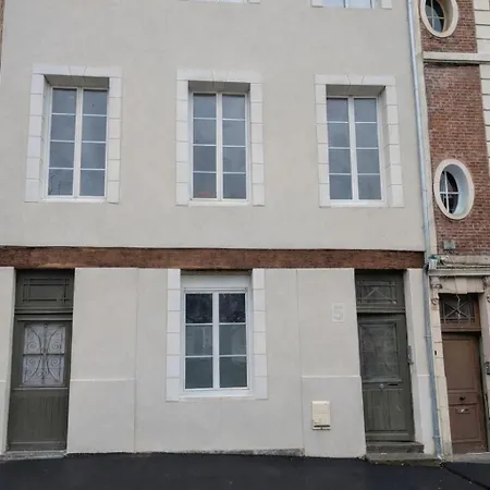 Cosy Neuf Hyper Centre Apartment Lisieux
